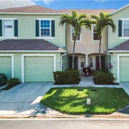 Image 2 - 3605 Cedar Oak Drive, Fort Myers, FL 33916, USA - Townhouse for sale