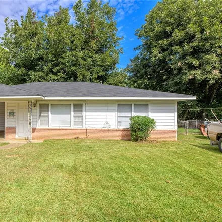 Buy this 2 bed house on 2530 Trichel Street in West Gate Terrace, Bossier City