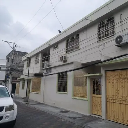 Buy this 9 bed house on °5 Paseo 14A NE in 090513, Guayaquil