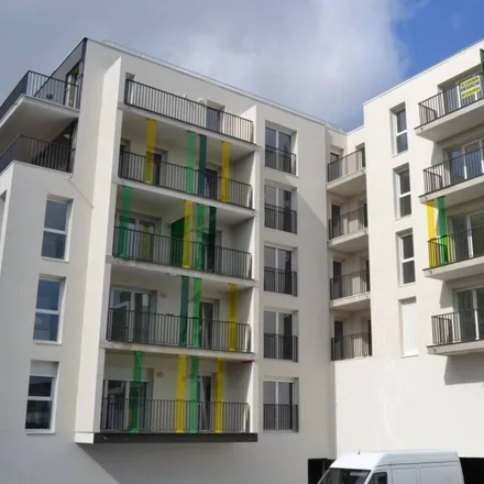 Rent this 3 bed apartment on 10 Rue de la Souillarderie in 44319 Nantes, France