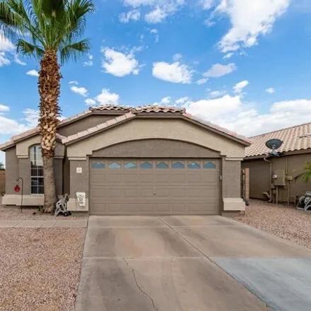 Buy this 3 bed house on 117 South Sandstone Street in Gilbert, AZ 85296