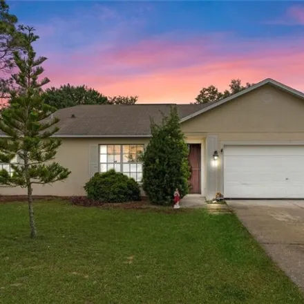 Buy this 3 bed house on 421 Valley Edge Drive in Minneola, FL 34755