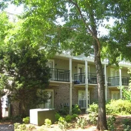 Buy this 2 bed condo on 660 Barnett Shoals Road in Athens-Clarke County Unified Government, GA 30605