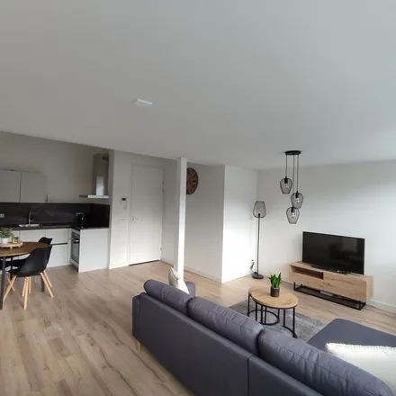 Rent this 1 bed apartment on Baarlandhof 21 in 3086 EA Rotterdam, Netherlands