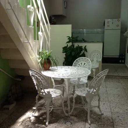 Rent this 2 bed house on Cayo Hueso
