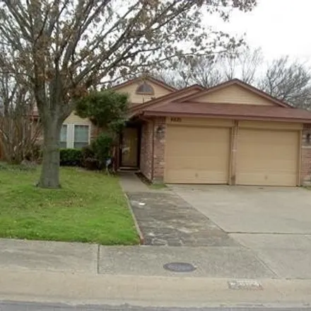 Rent this 3 bed house on 6621 Maryibel Circle in Dallas, TX 75237