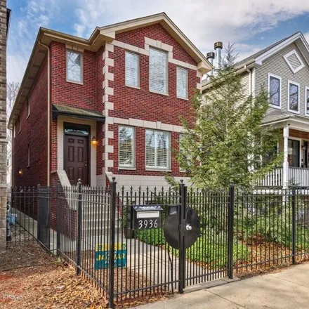 Buy this 4 bed house on 3936 North Paulina Street in Chicago, IL 60613
