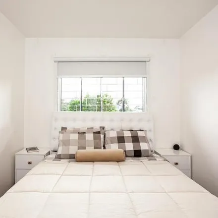 Buy this 2 bed house on Rua Irmão Luiz Vicente 269 in Cajuru, Curitiba - PR