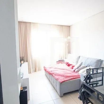 Buy this 1 bed apartment on Alameda Ribeiro da Silva 28 in Campos Elísios, São Paulo - SP