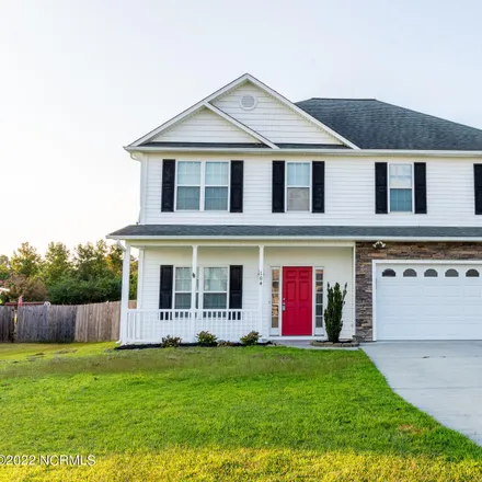 Buy this 4 bed house on 104 Woods Run Circle in Richlands, NC 28574