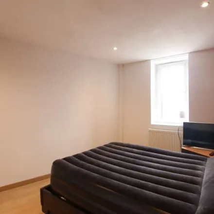Rent this 2 bed apartment on Rue de la Cordialité - Hartelijkheidsstraat 14 in 1070 Anderlecht, Belgium