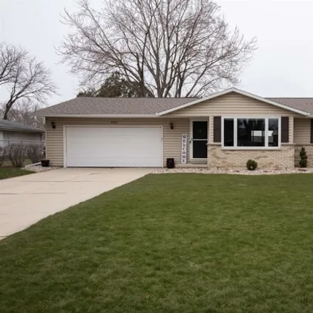 Buy this 3 bed house on 1592 Orchid Lane in Ashwaubenon, WI 54313