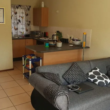 Rent this 1 bed apartment on Dubloon Avenue in Wilgeheuwel, Roodepoort