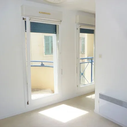 Image 7 - 12 Rue de l'Hôtel de Ville, 25200 Montbéliard, France - Apartment for rent