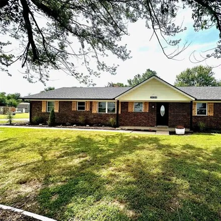 Buy this 3 bed house on 24304 E 111th St S in Broken Arrow, Oklahoma