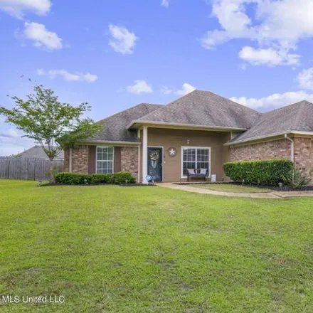 Buy this 3 bed house on 807 Cotton Ridge Drive in Pearl, MS 39208