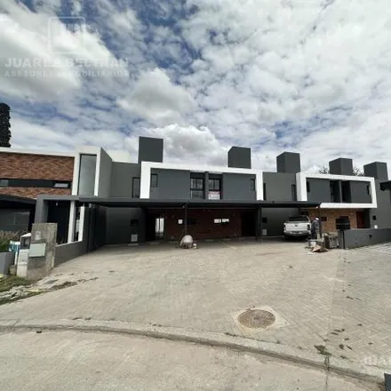 Buy this 3 bed house on Sarmiento 502 in Departamento Capital, M5500 CJK Mendoza