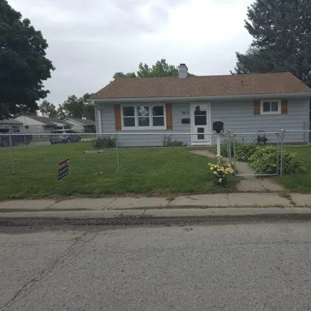 Buy this 3 bed house on 2605 Mc Bride Avenue in Council Bluffs, IA 51501