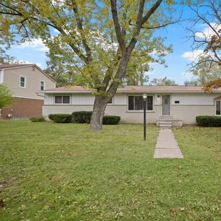 Rent this 3 bed house on 30706 Fairfax St in Southfield, Michigan