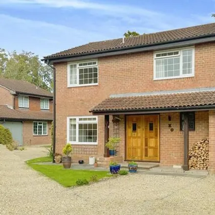 Buy this 4 bed house on Clarendon Park in Pennington, SO41 8AX