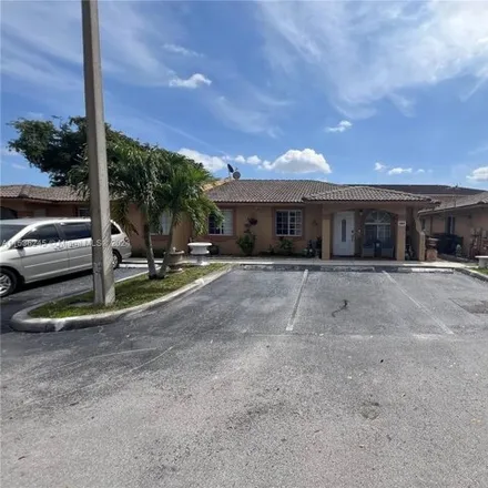 Image 2 - unnamed road, Hialeah, FL 33018, USA - House for sale