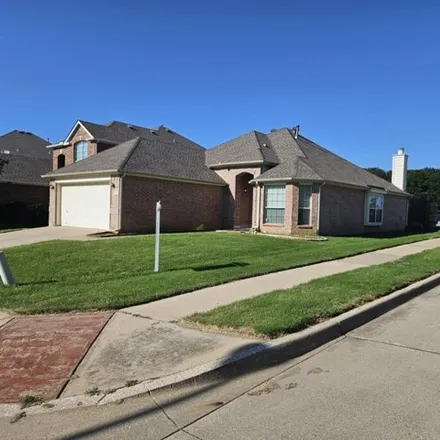 Rent this 3 bed house on 13337 Spinning Glen Street in Tarrant, Fort Worth