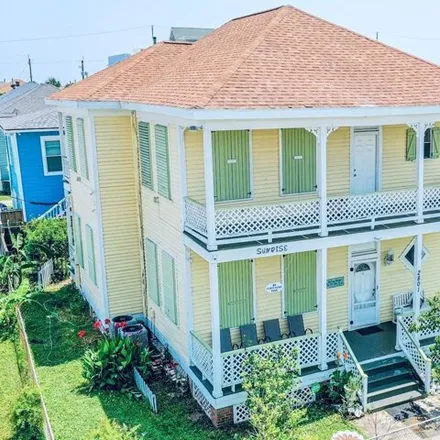 Buy this 3 bed house on McGuire-Dent Recreation Center in 2228 28th Street, Galveston