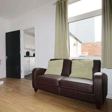 Image 3 - Waterloo Street, Bracebridge, LN6 7AQ, United Kingdom - Room for rent
