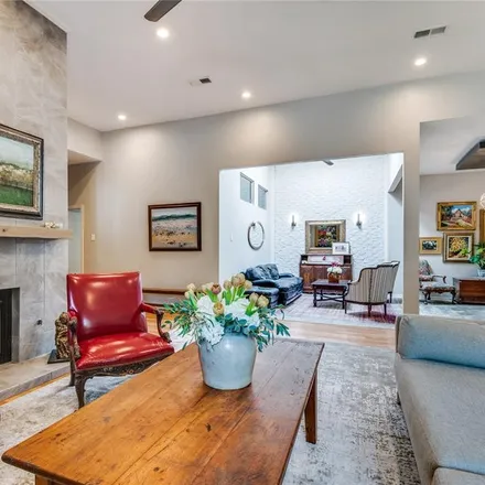 Image 9 - 4003 Rosser Square, Dallas, TX 75244, USA - Townhouse for sale