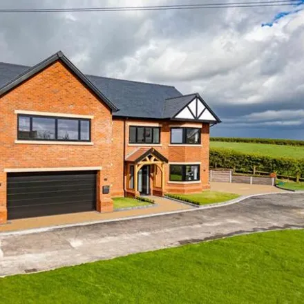 Buy this 5 bed house on Newton Dale in Newton Hollow, Frodsham