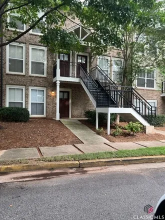 Buy this 2 bed condo on 490 Barnett Shoals Road in Athens-Clarke County Unified Government, GA 30605