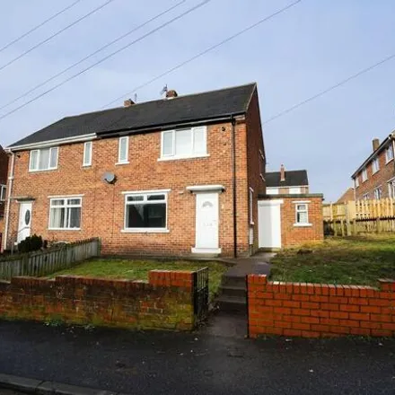Rent this 3 bed duplex on Loweswater Avenue in Easington Lane, DH5 0PS