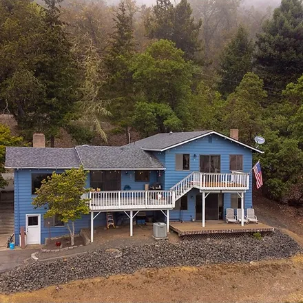 Buy this 4 bed house on 199 Roseburg Landfill Road in Douglas County, OR 97471
