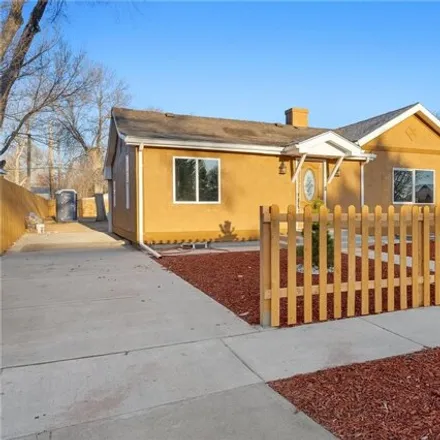 Image 4 - 401 West 9th Avenue, Fort Morgan, CO 80701, USA - House for sale