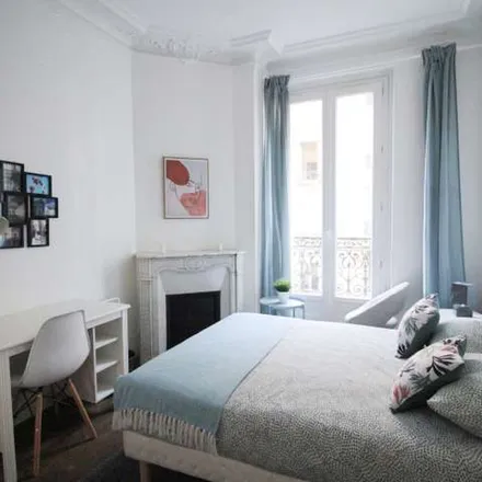 Image 4 - 5 Rue Jean François Lépine, 75018 Paris, France - Apartment for rent