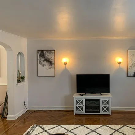 Image 6 - 2175 West Glenwood Avenue, Philadelphia, PA 19132, USA - Room for rent