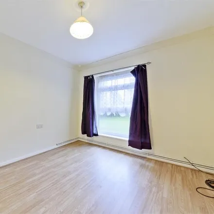 Image 4 - unnamed road, Dawley, TF3 1NQ, United Kingdom - Apartment for rent
