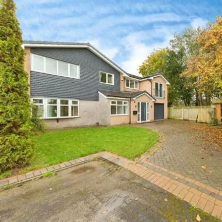 Image 1 - 6 Rydal Close, Holmes Chapel, CW4 7JR, United Kingdom - House for rent