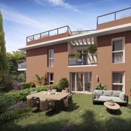 Buy this 2 bed apartment on Nice