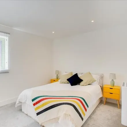 Rent this 3 bed house on Locarno Road in London, W3 6RG