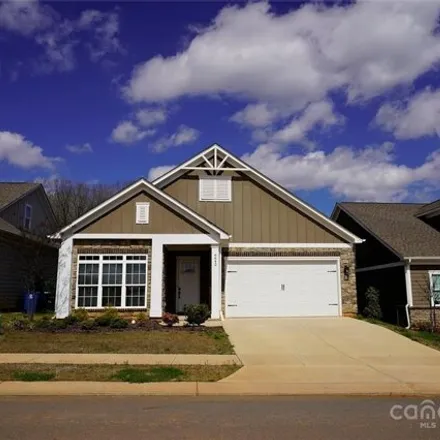 Image 1 - Star Drive, Catawba County, NC 28673, USA - House for rent