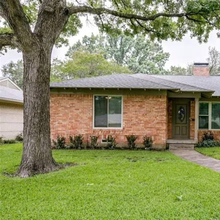 Buy this 3 bed house on 5145 Rexton Lane in Dallas, TX 75214