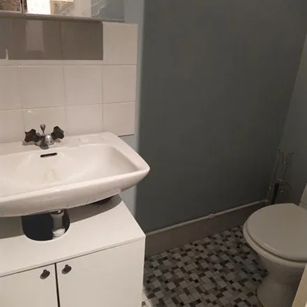 Rent this 4 bed apartment on Föreningsgatan 16A in 411 27 Gothenburg, Sweden