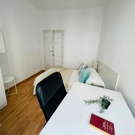 Image 1 - Calle de Ferraz, 33, 28008 Madrid, Spain - Apartment for rent