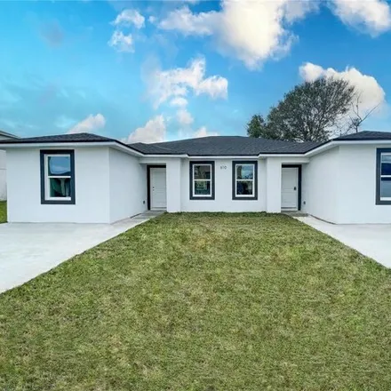 Buy this 6 bed house on 725 Bluebill Way in Polk County, FL 34759