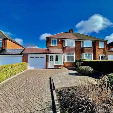 Rent this 3 bed duplex on Windsor Drive in Ulverley Green, B92 8HS