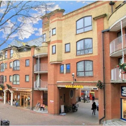 Rent this 1 bed apartment on Threeways House in Gloucester Green, Oxford