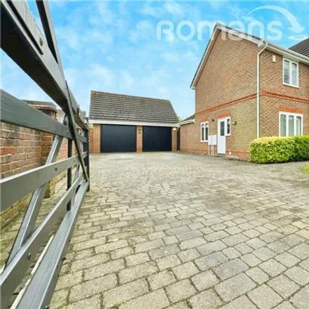 Buy this 4 bed house on Gibbons Close in Sandhurst, GU47 9AB