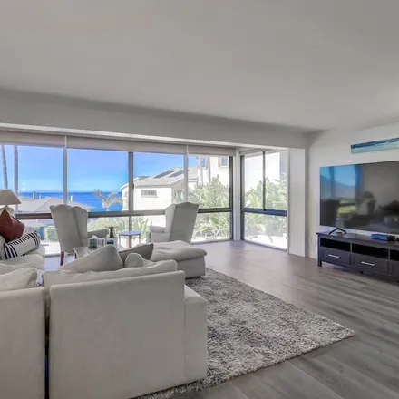 Rent this 3 bed house on Laguna Beach