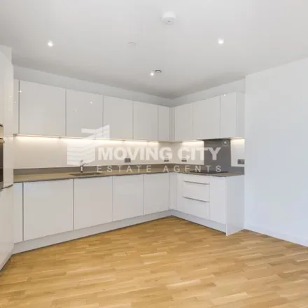 Rent this 2 bed apartment on Simpsons Road in London, BR2 0QL